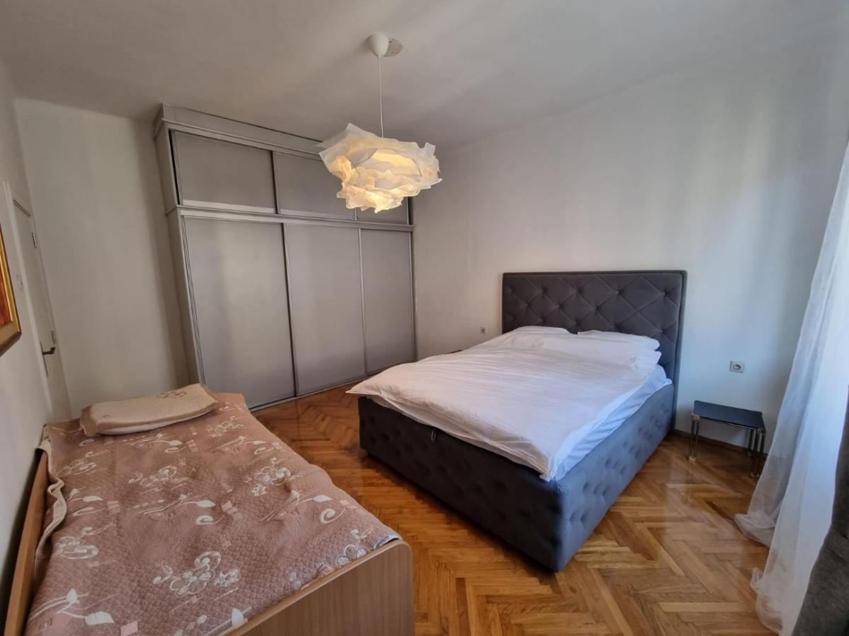Right In The Heart Of Podgorica! Appartement Buitenkant foto